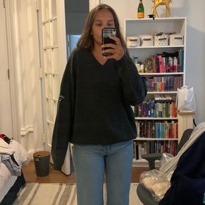 Vintage Callaway Golf grey wool V-neck crewneck sweater. Unisex L